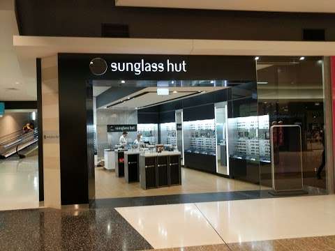Photo: Sunglass Hut